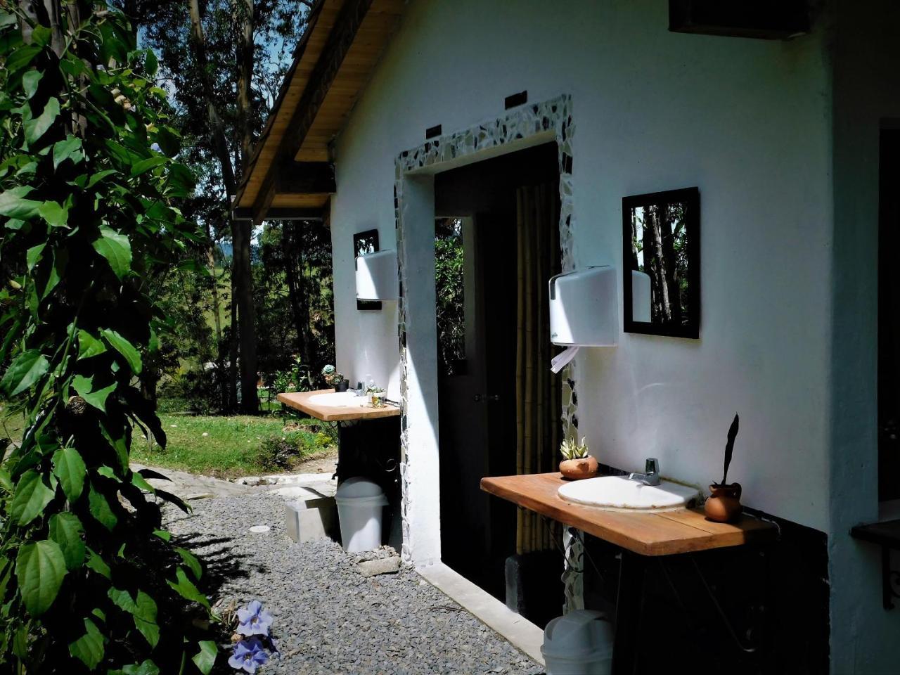 Bacoa Hostel Guatapé Esterno foto
