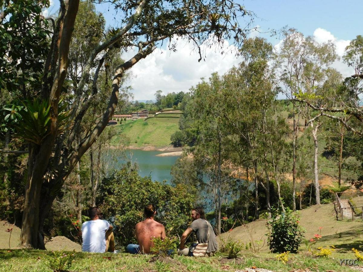 Bacoa Hostel Guatapé Esterno foto